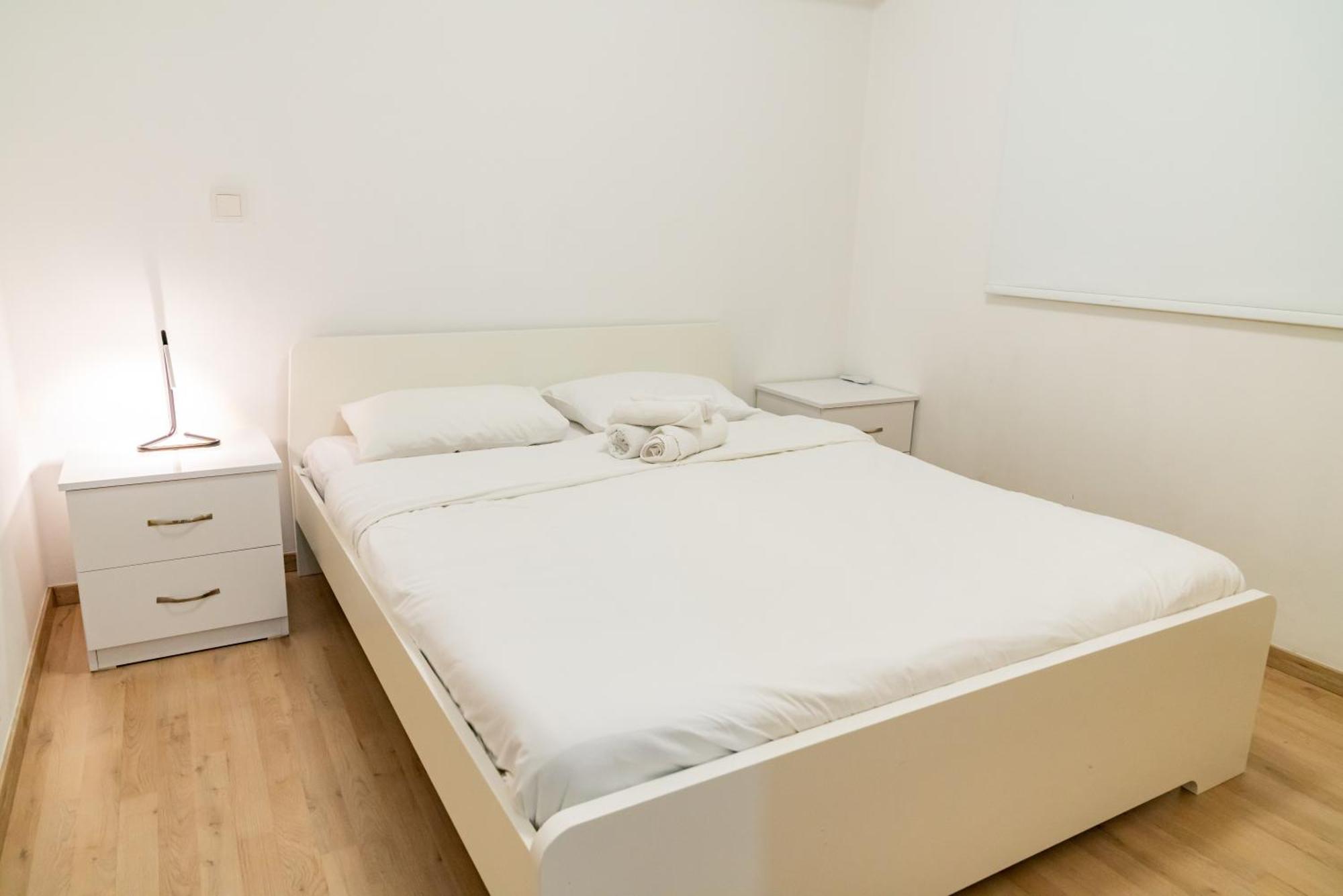 Earth Apartment Ларнака Экстерьер фото